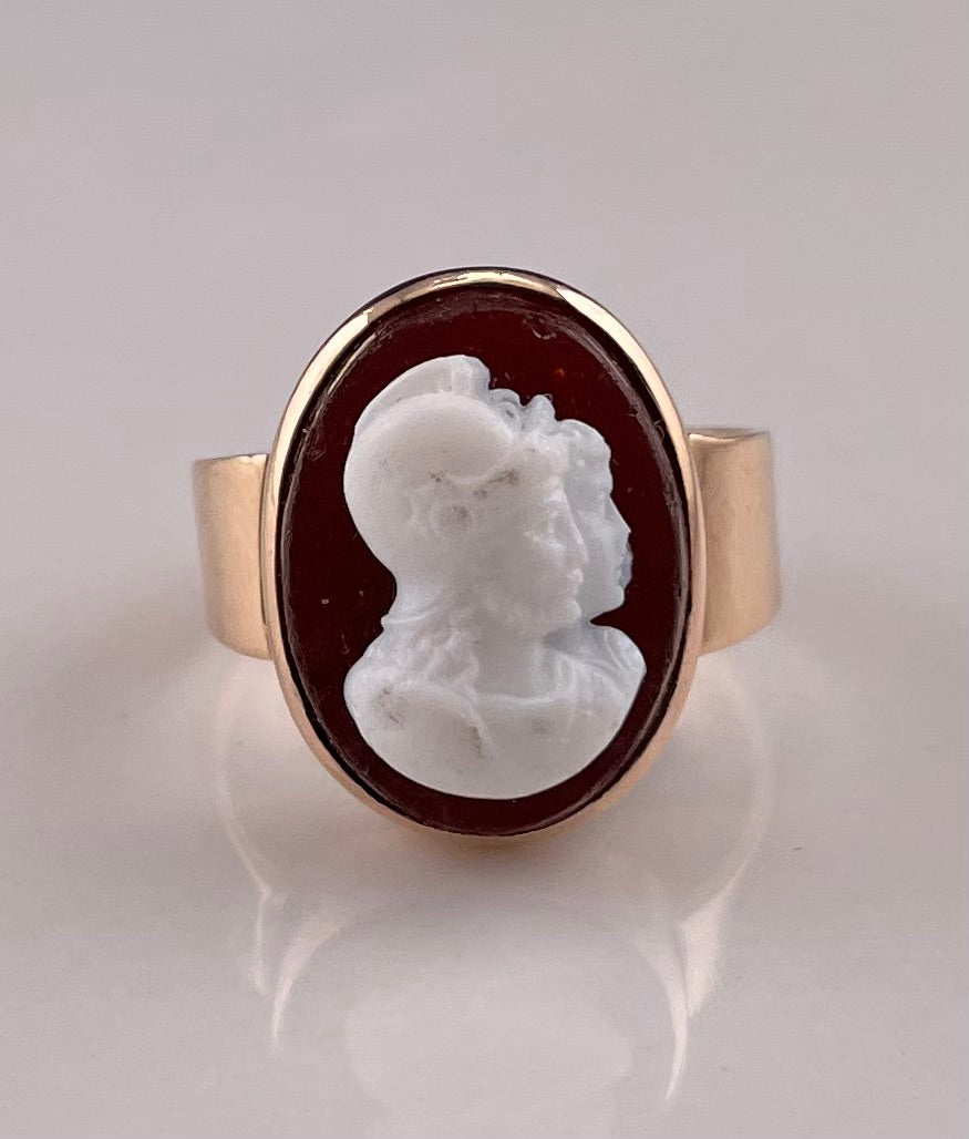 Cameo Ring