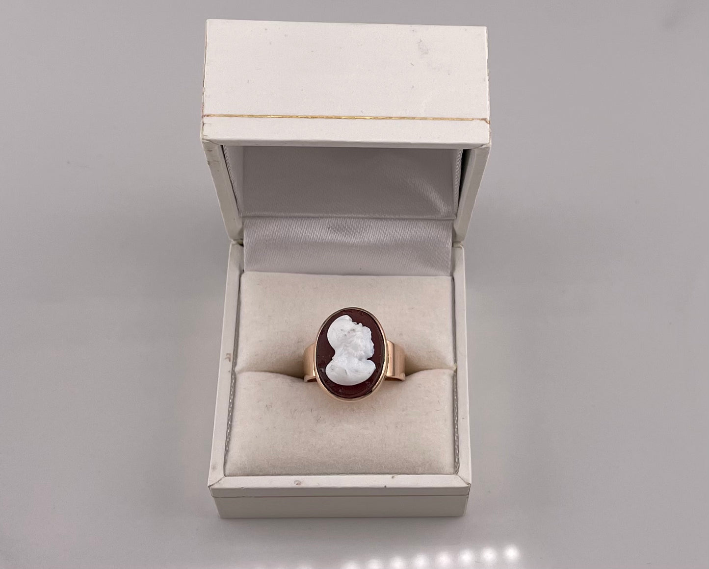 Cameo Ring